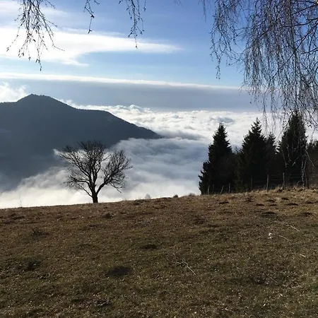 Mirabilia Panzió Adrara San Rocco