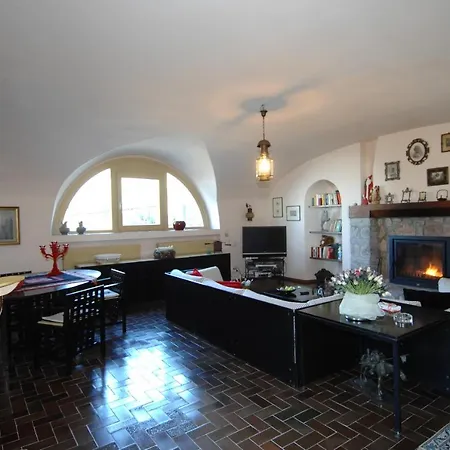 Mirabilia Adrara San Rocco